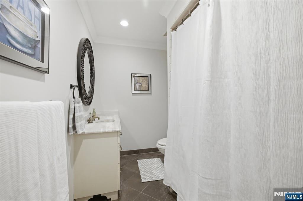 23 Trinity Place — photo 27