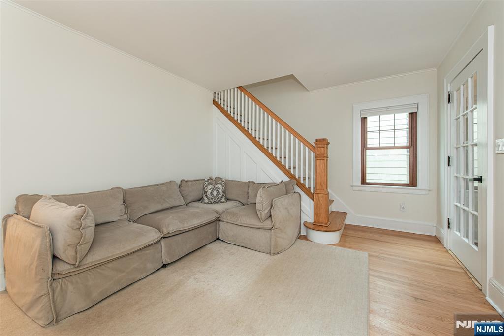 61 Newman Avenue - Photo 4