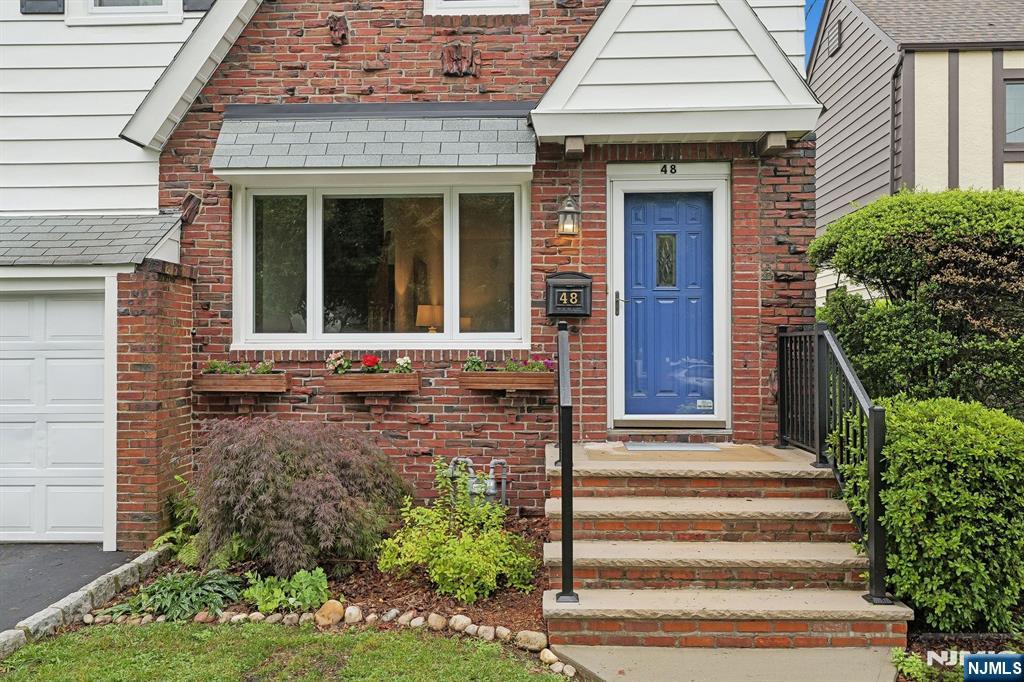 48 Claremont Avenue - Photo 4