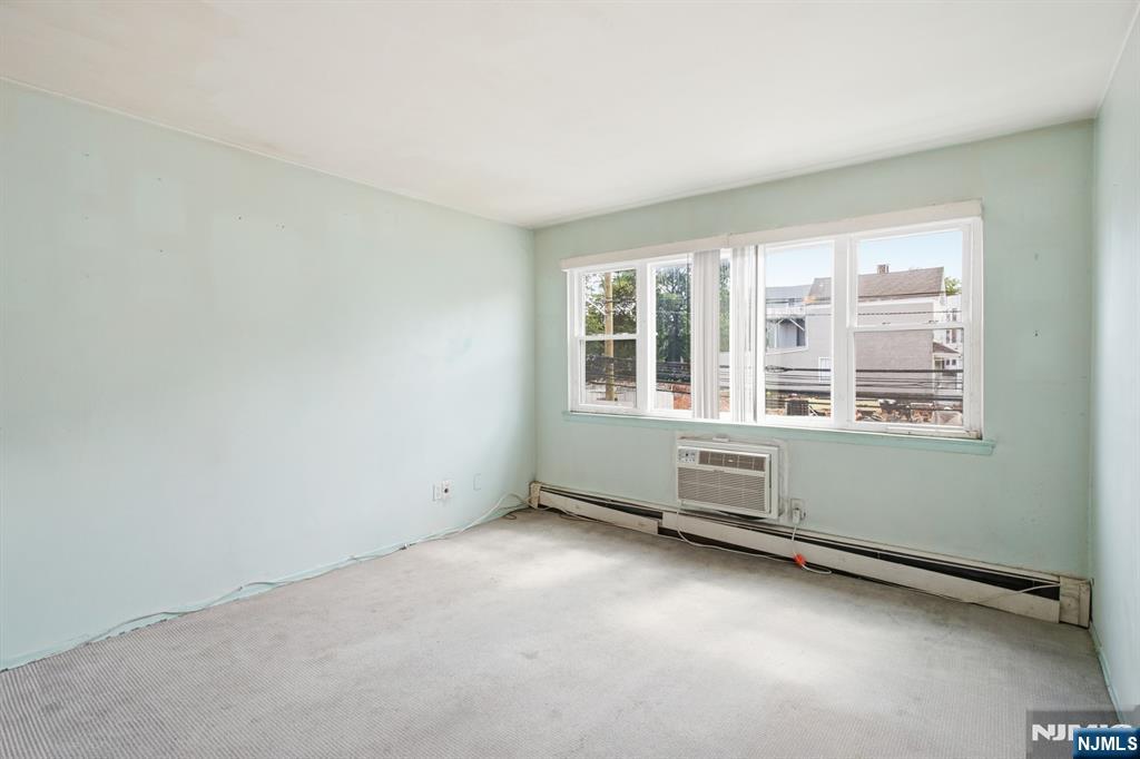 120 32nd Street #3P