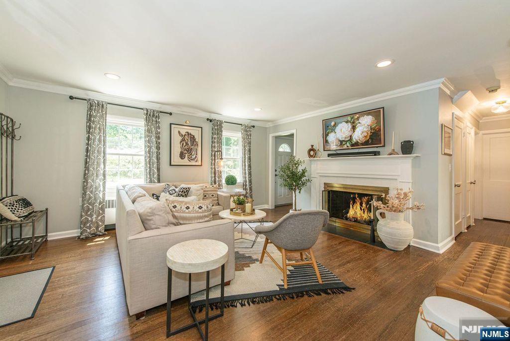 209 Spruce Street - Photo 5
