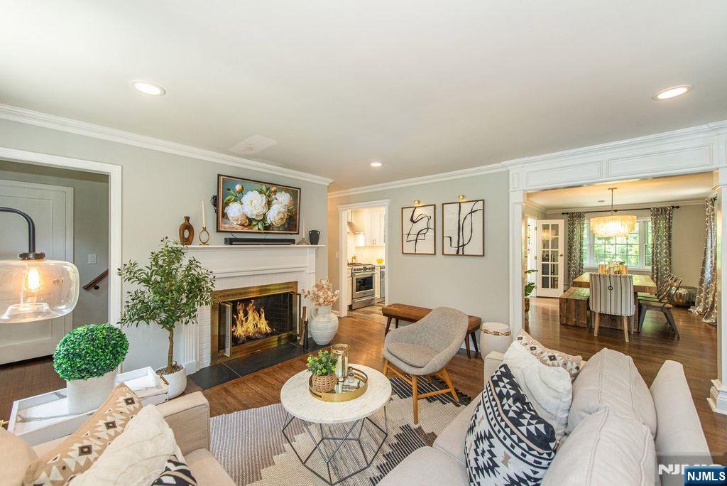 209 Spruce St, Ramsey, NJ 07446