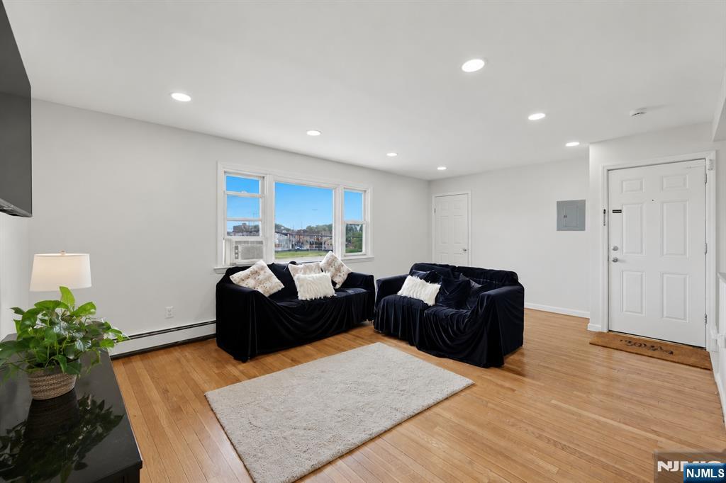 1134 Rivington Street - Photo 5