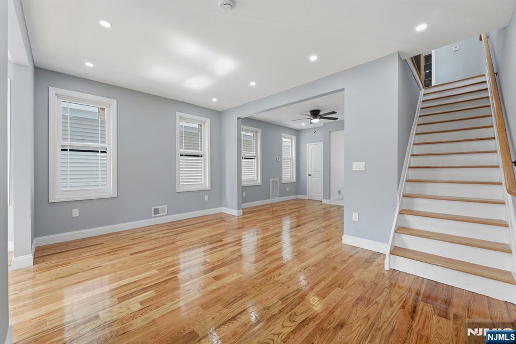 153 Brookside Avenue - Photo 3