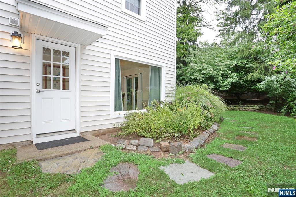 67 Dean Street — photo 32