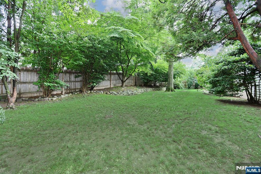 67 Dean Street — photo 34