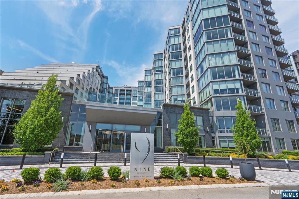 9 Ave At Port Imperial 712 - Photo 1