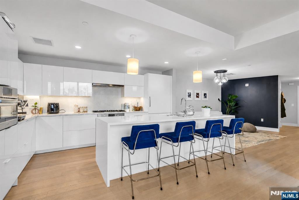 9 Ave At Port Imperial 712 - Photo 2
