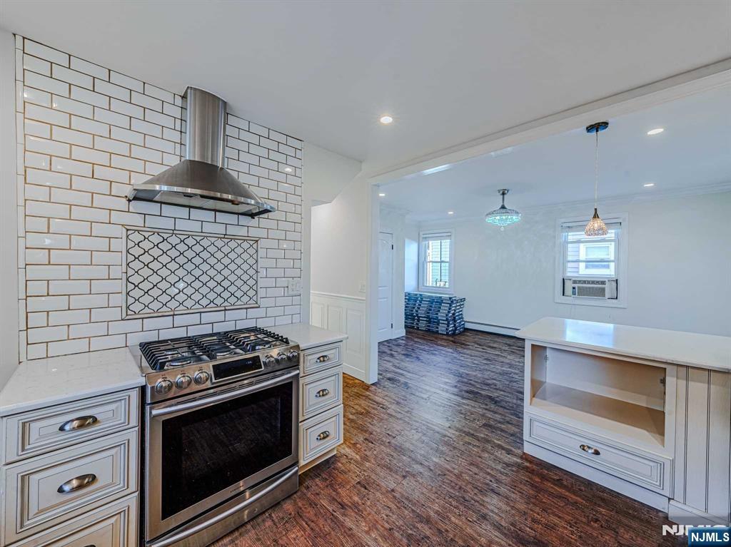 8-35 Lake Street 1 - Photo 5