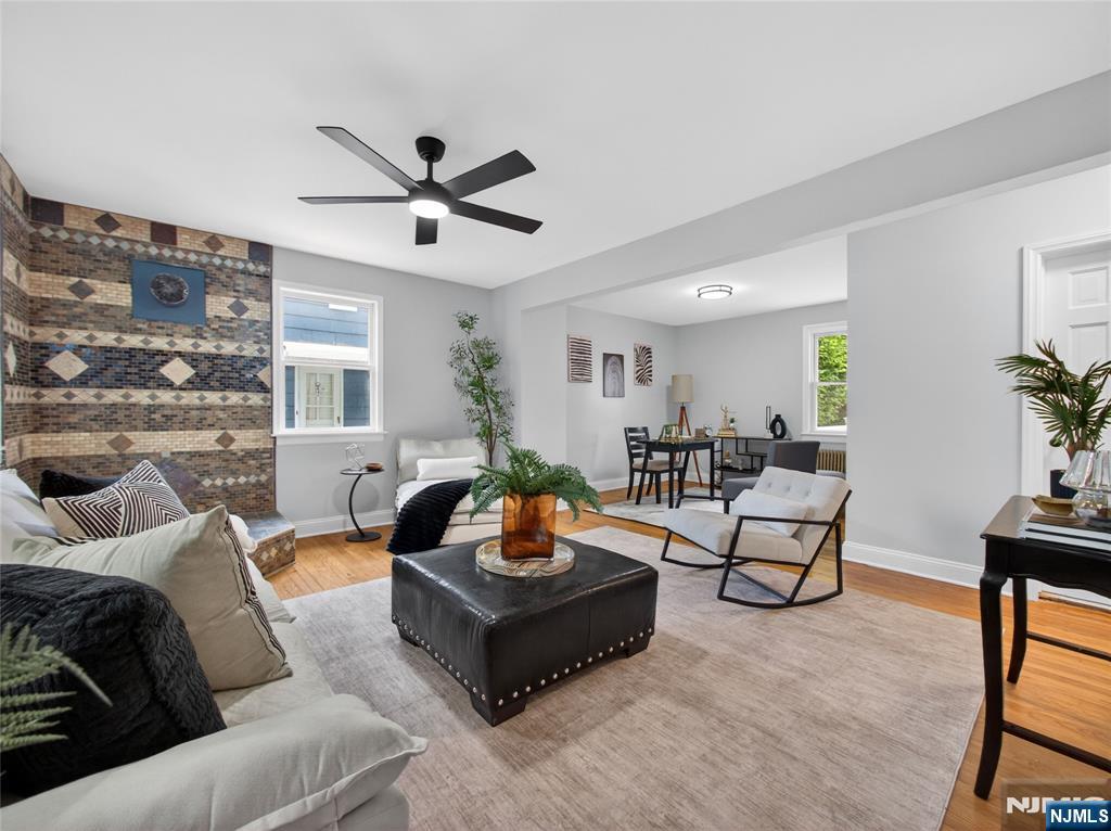 538 Coolidge Place - Photo 5
