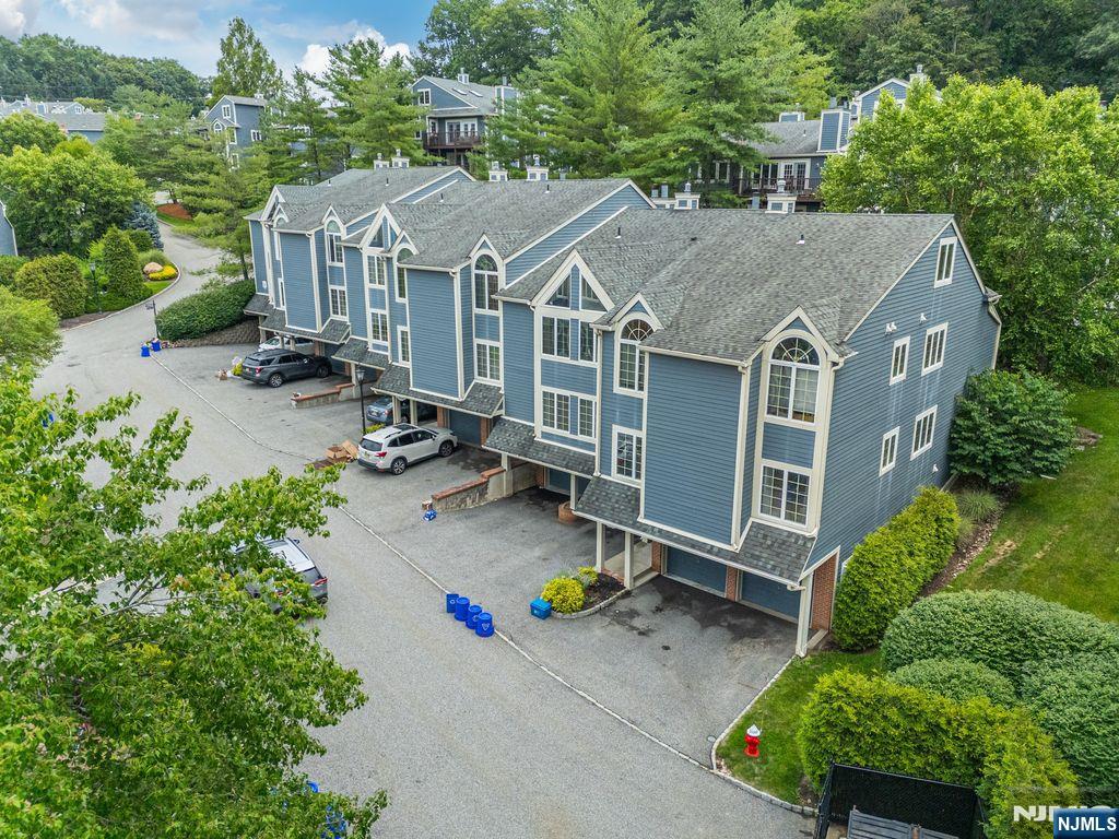 314 Sturbridge Court - Photo 2