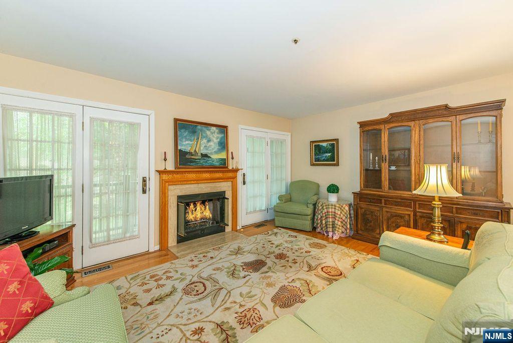 314 Sturbridge Court - Photo 4