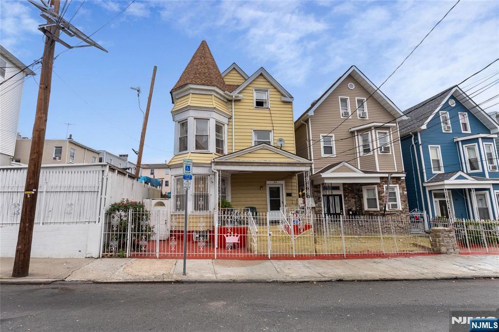 65 Taylor Street - Photo 1