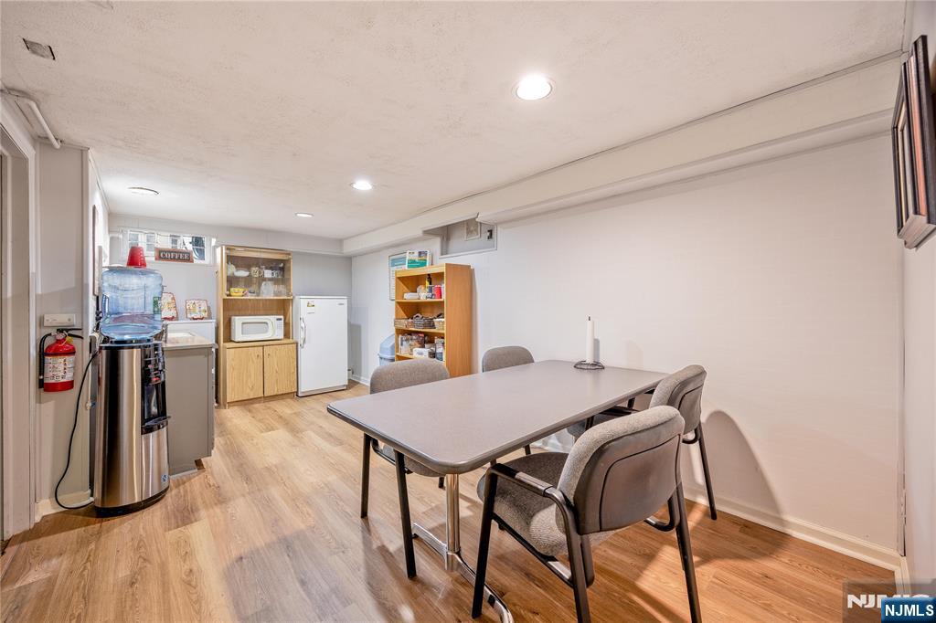 235 Everett Avenue — photo 30