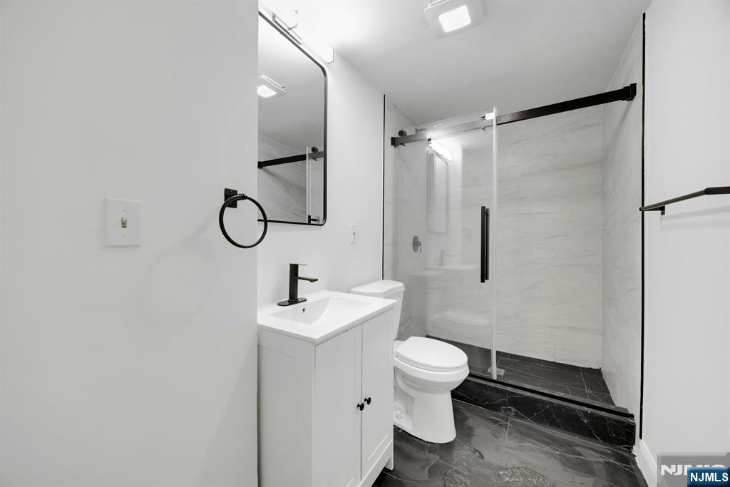 58-60 Ingraham Place - Photo 1