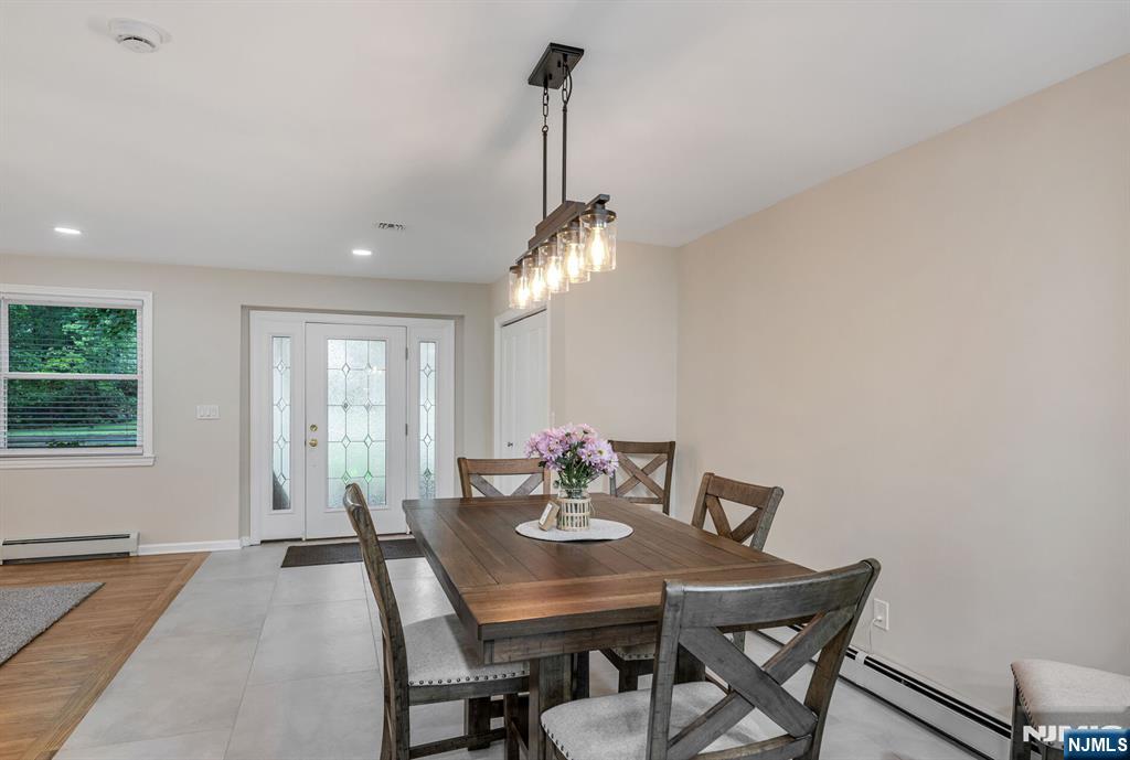 320 Monroe Avenue — photo 12