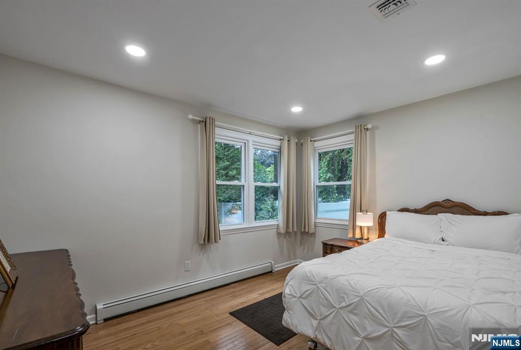 320 Monroe Avenue — photo 29