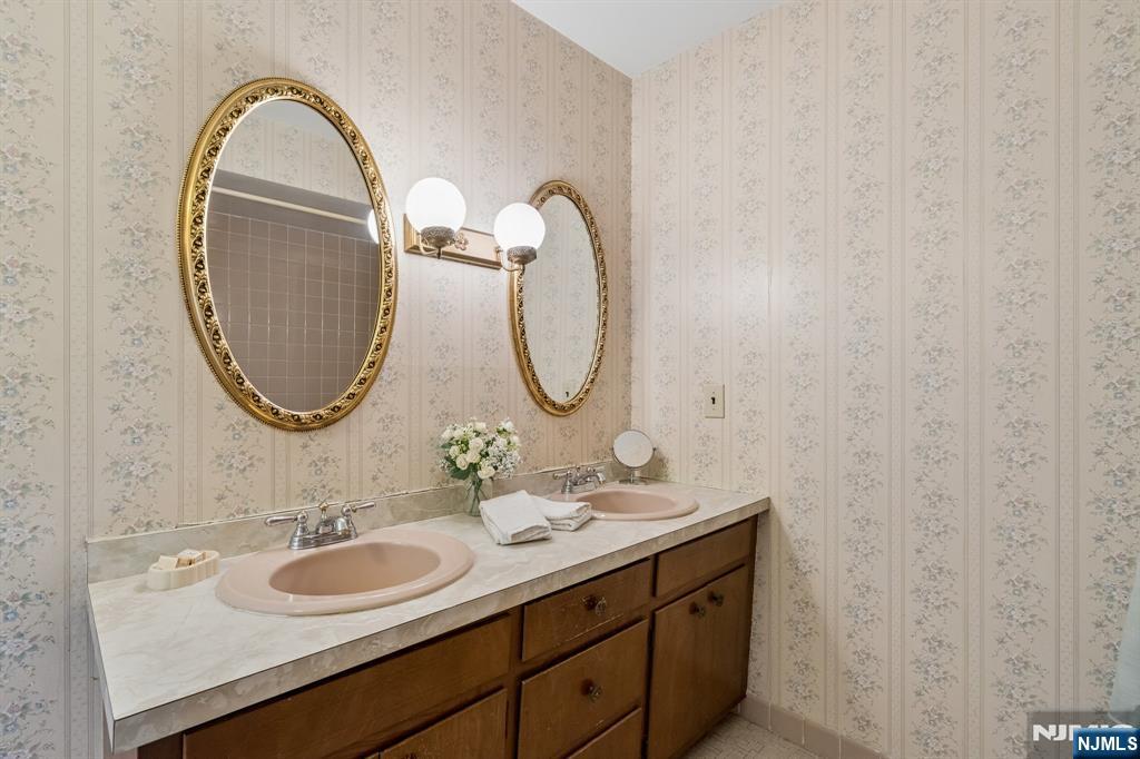 7 Timber Drive — photo 32