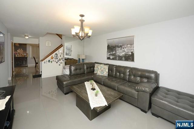 11 Park View Place 2E - Photo 3