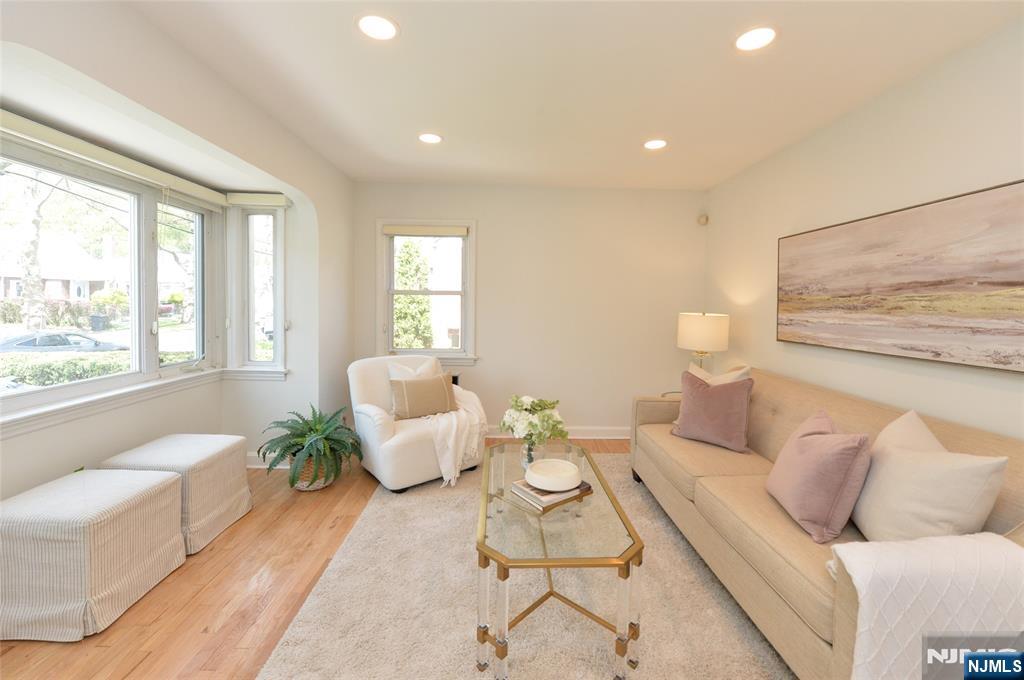 1641 Ardsley Court - Photo 3