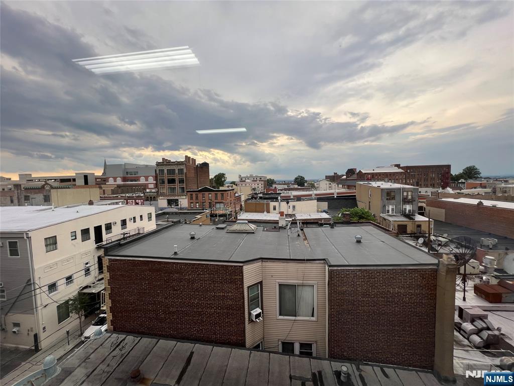 400 38th Street 403 - Photo 5