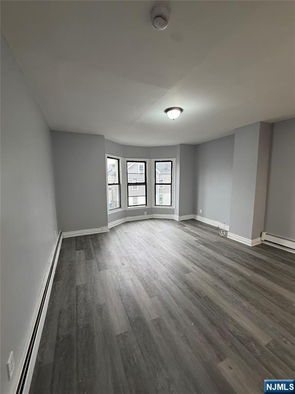 25 Oak Street 2 - Photo 4