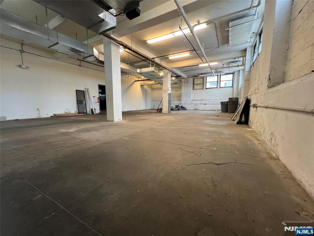 400 38th Street Ground - Photo 2
