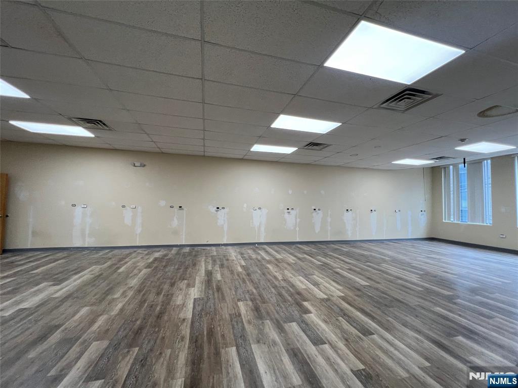 407 39th 304 - Photo 3