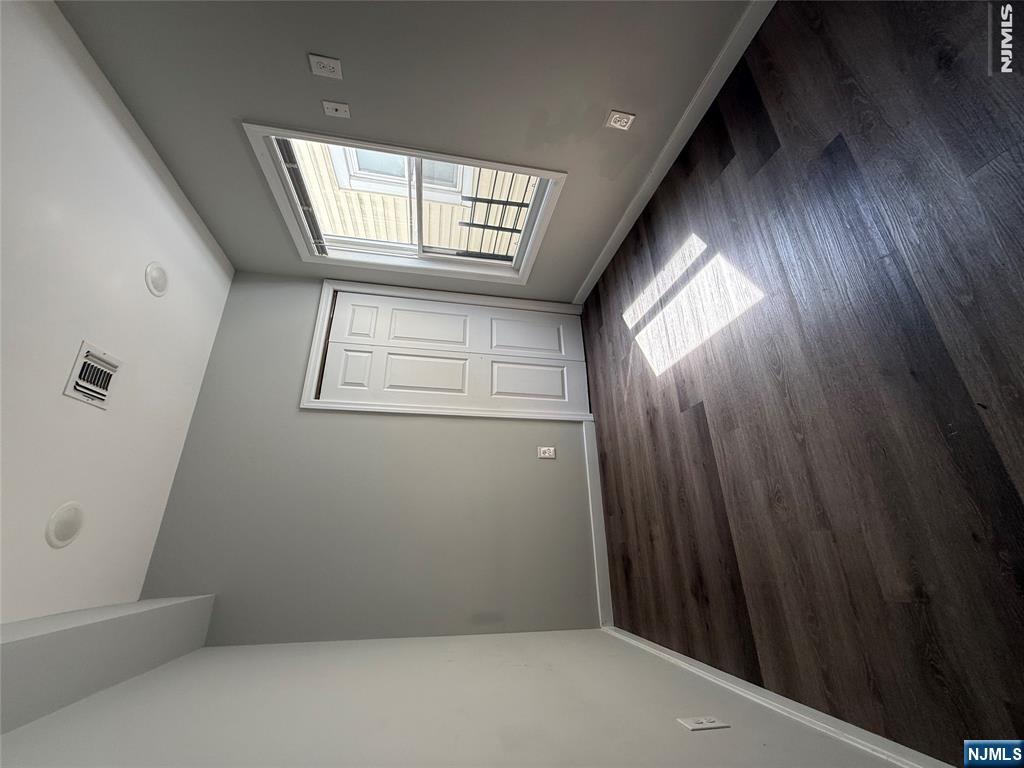 340 Hamilton Avenue 2 - Photo 5