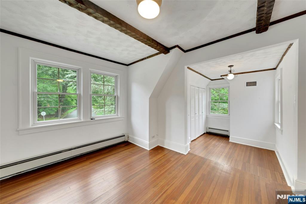 60 Chestnut Street — photo 36