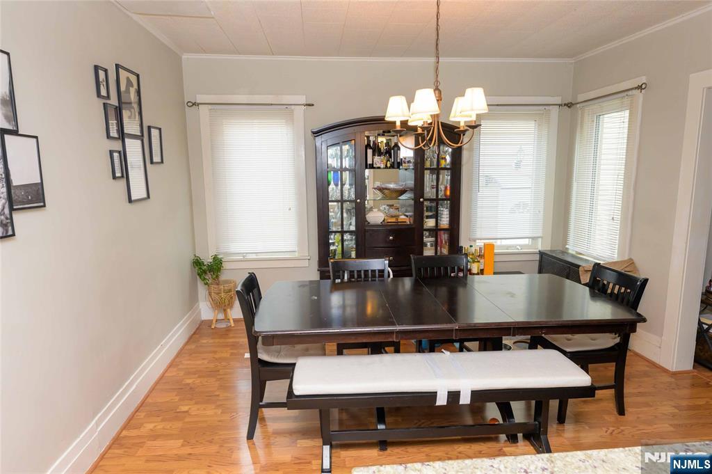 126 Post Avenue - Photo 5
