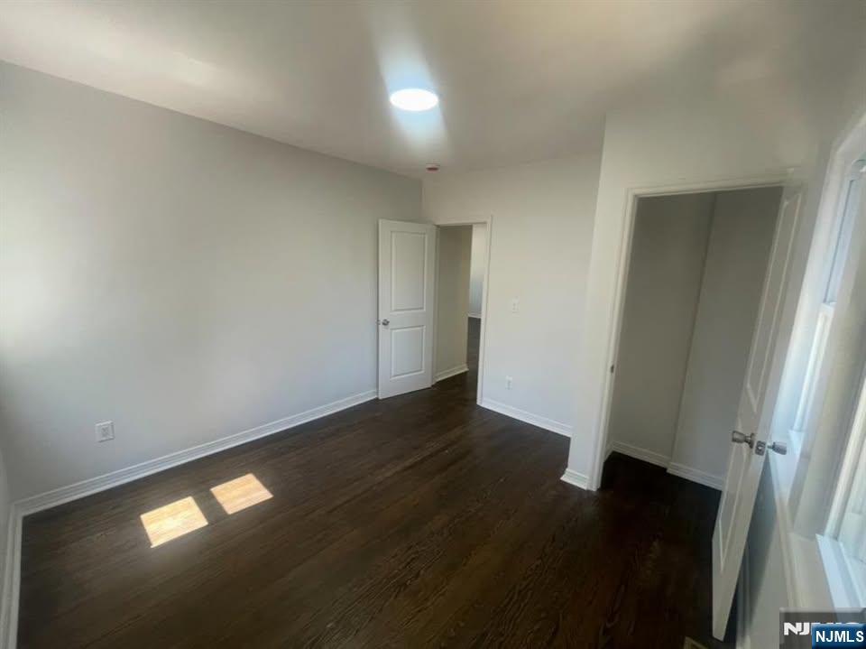 298 Farrant Terrace 1 - Photo 5