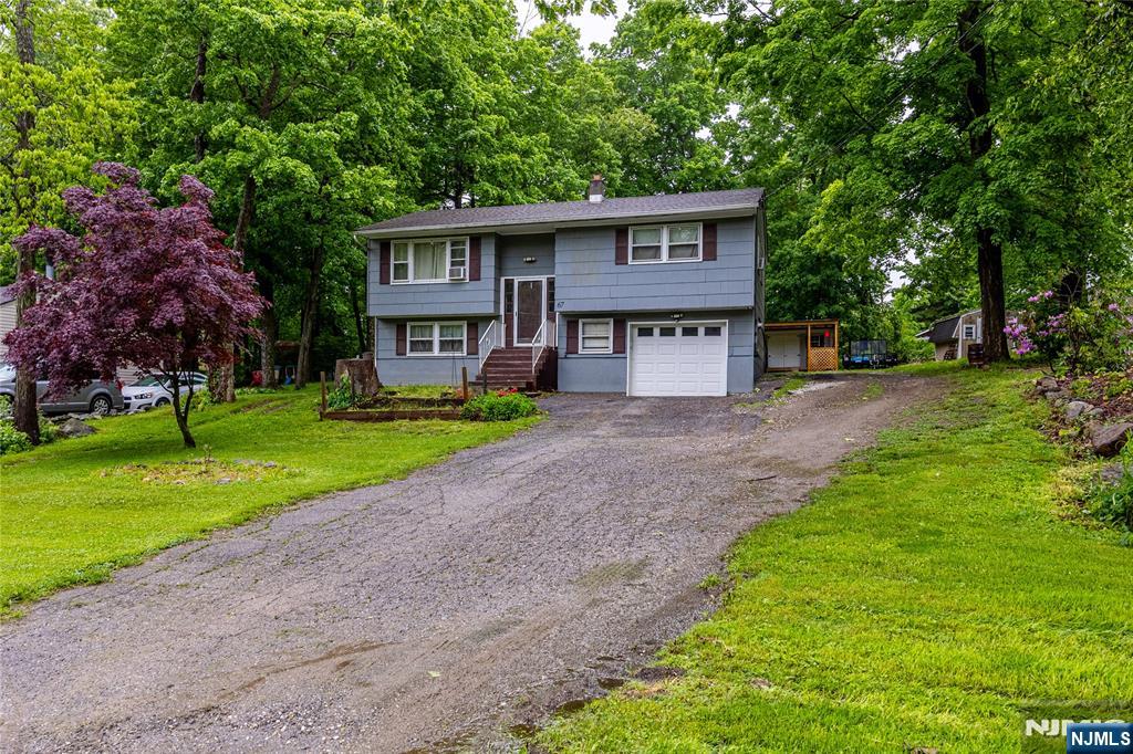 67 Cedar Tree Drive - Photo 2
