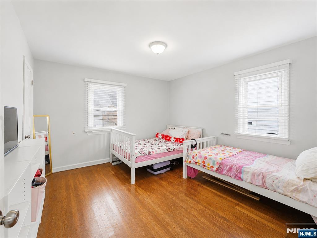 247 16th Street - Photo 3