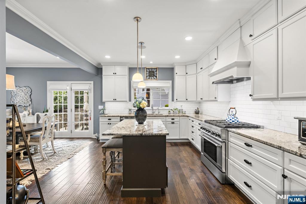 70 Cecelia Avenue — photo 13