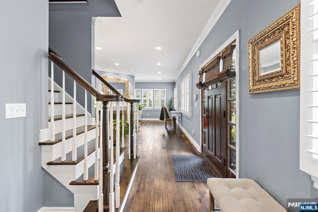 70 Cecelia Avenue — photo 19