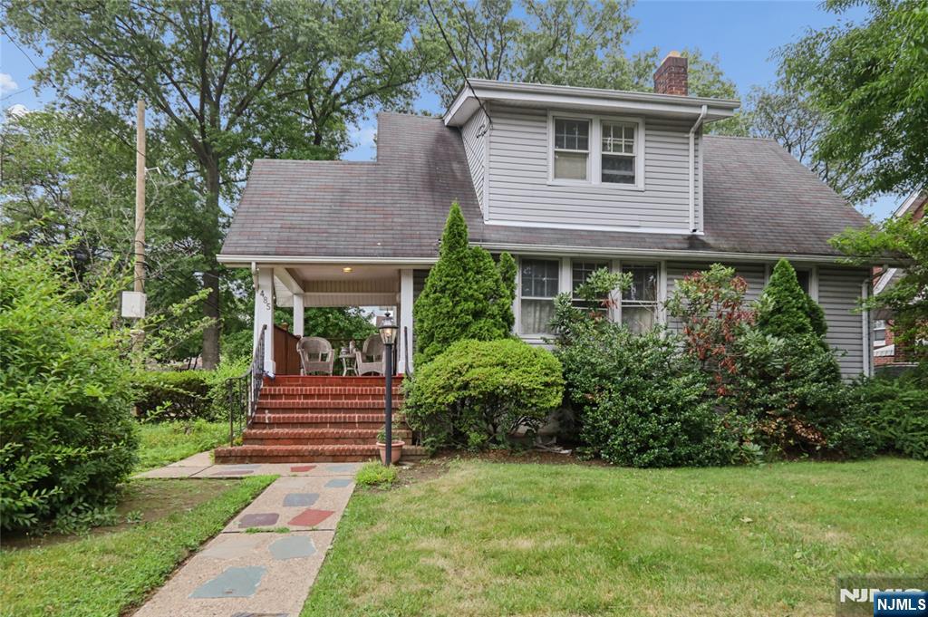 485 River Road - Photo 1