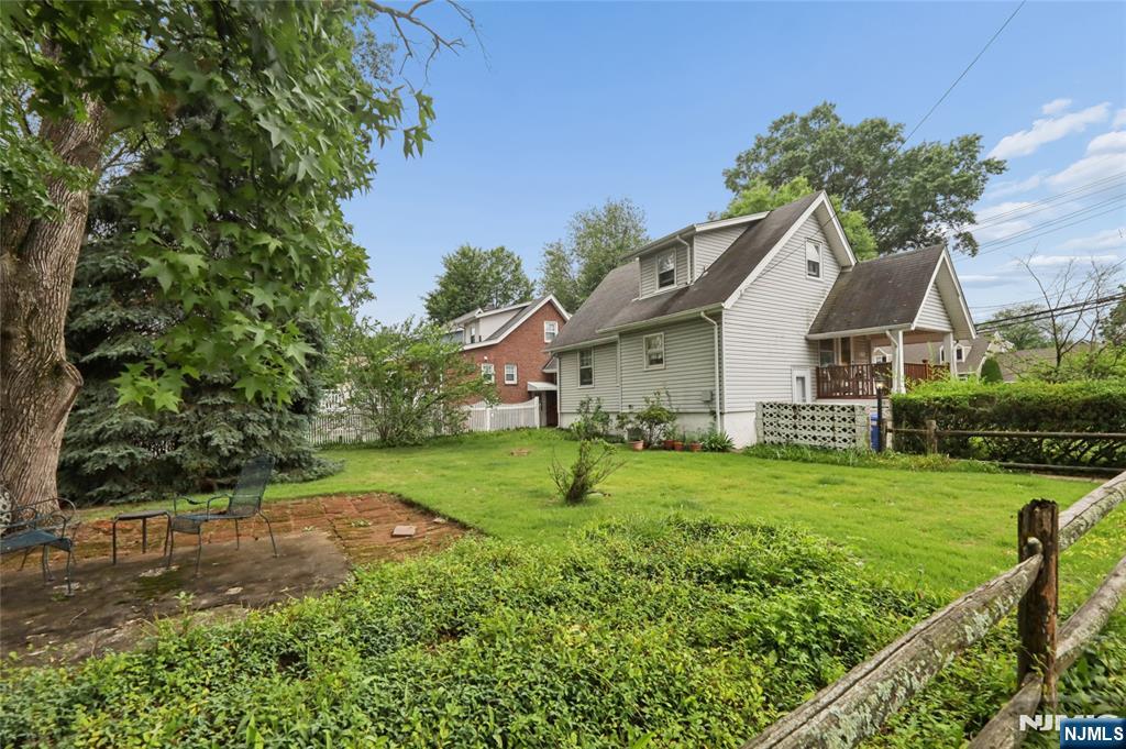 Homes for sale in New Milford, NJ | 485 River Rd, New Milford, NJ 07646 | MLS# 26025505