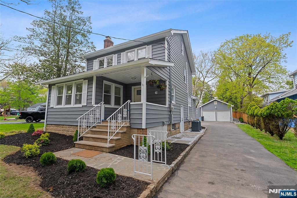 6 Dawes Avenue - Photo 2