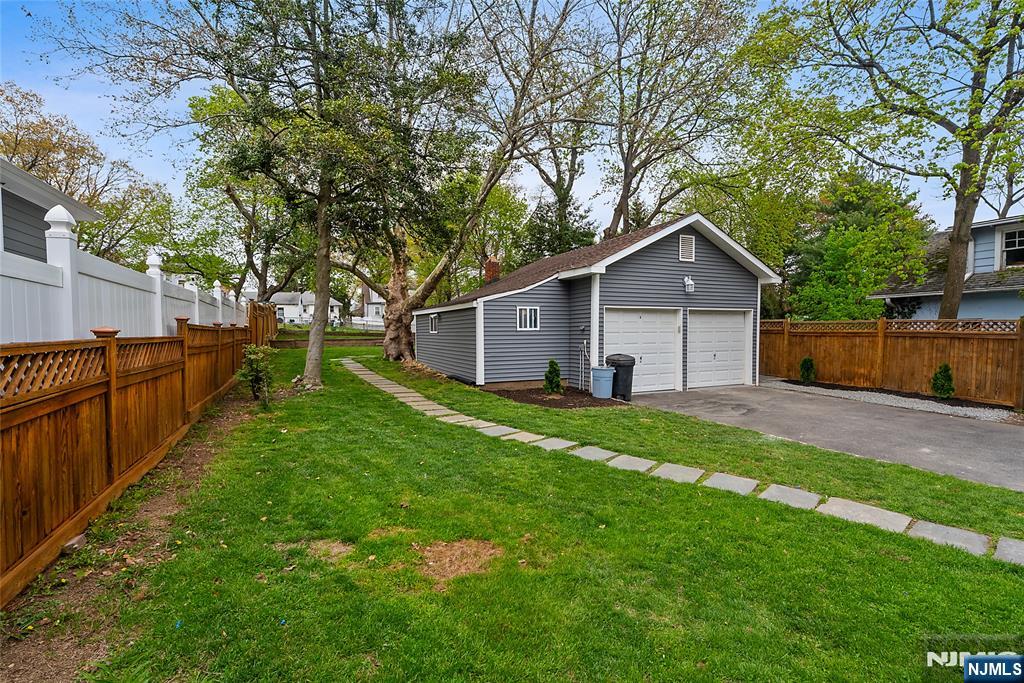6 Dawes Avenue - Photo 4