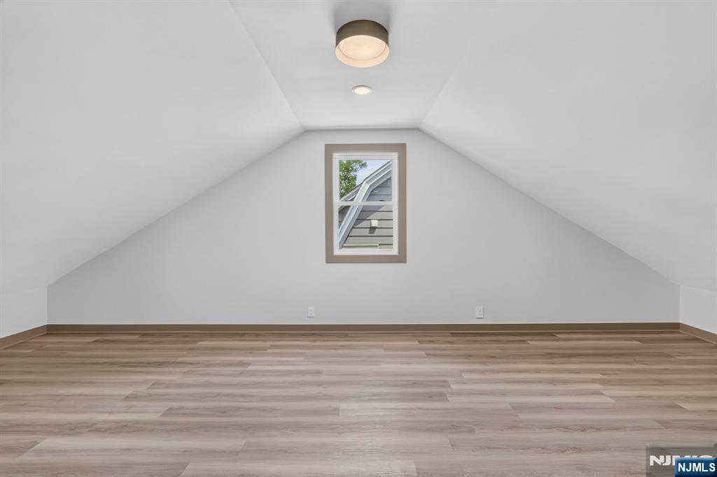 15 Elberta Road — photo 39