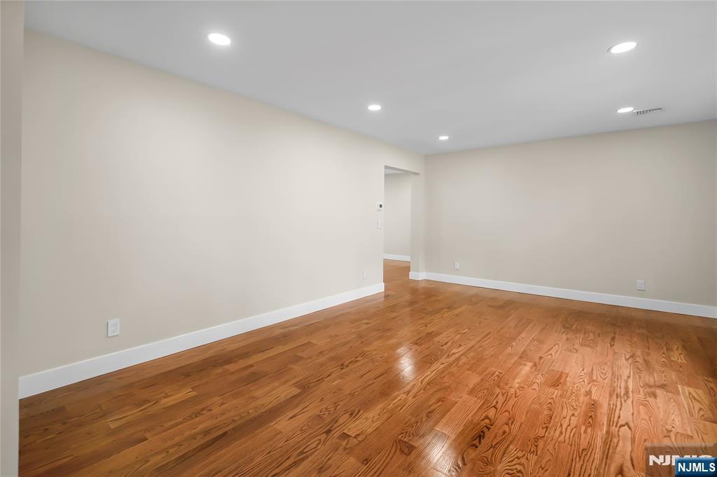 128 Grove Street - Photo 5