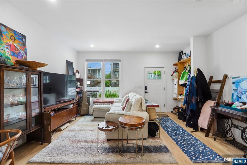 15 Wheeler Street B - Photo 1