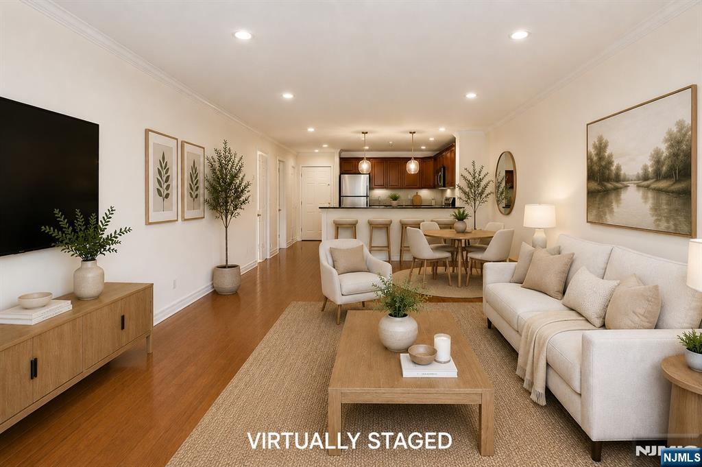 302 Chase Court 302 - Photo 1