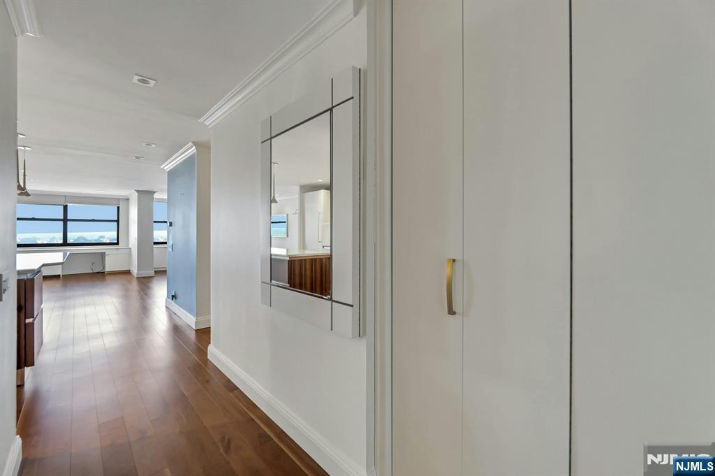 7000 Boulevard East 39G - Photo 5