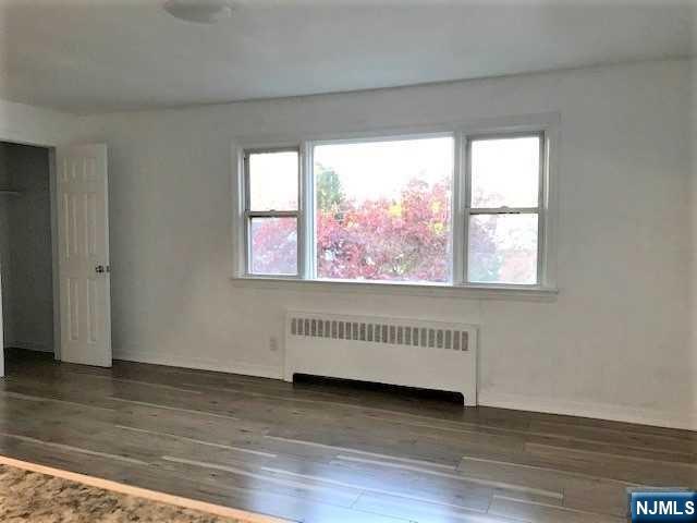 419 Parker Avenue - Photo 4