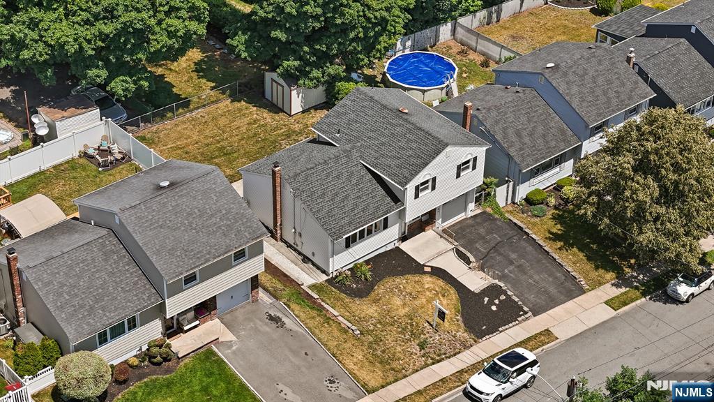 18 Carrie Court - Photo 3