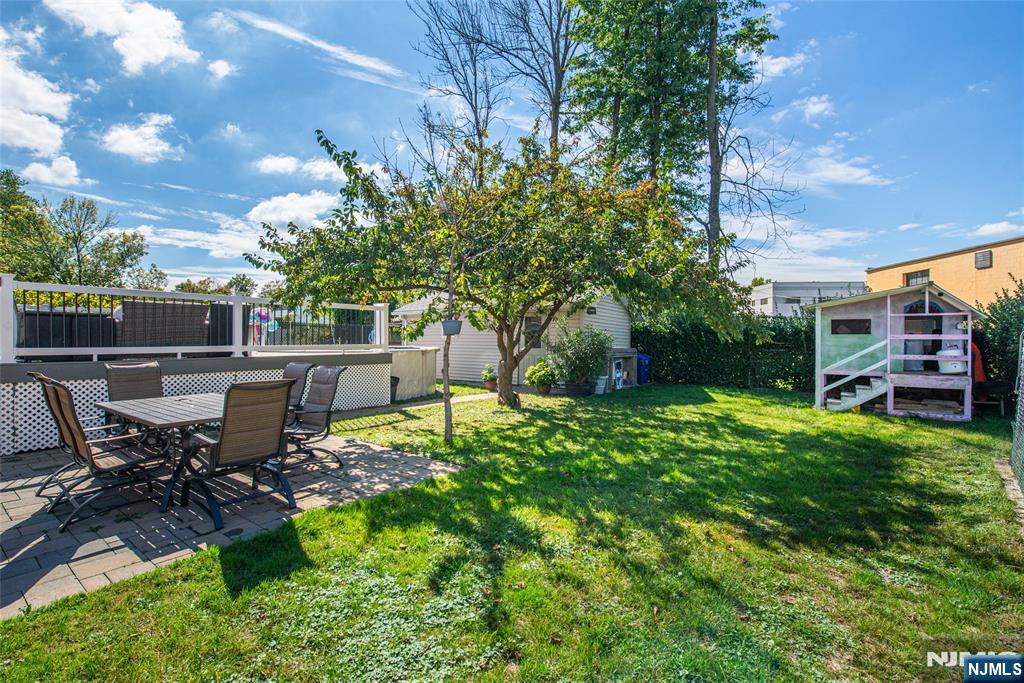 31 Zeliff Avenue - Photo 3
