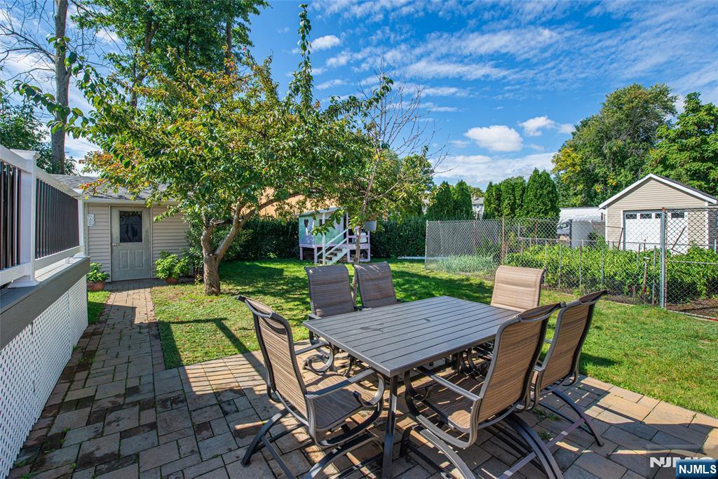 31 Zeliff Avenue - Photo 4