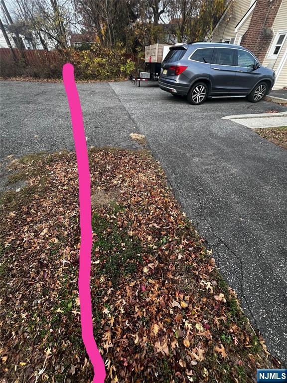 325 New Bridge Rd, Bergenfield, NJ 07621